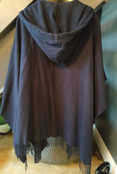 SOLD Balenciaga Cashmere Blend Hooded Poncho - Picture 4 of 7